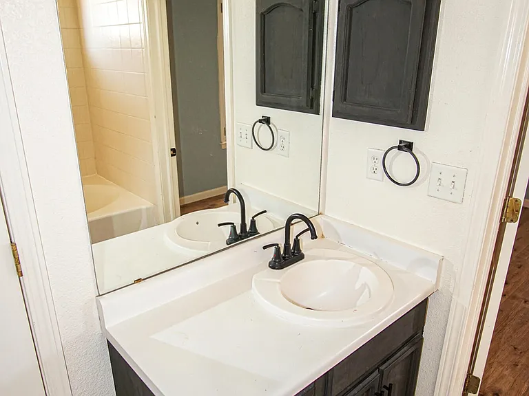 11985 Mesquite Lake Ln — Photo 18