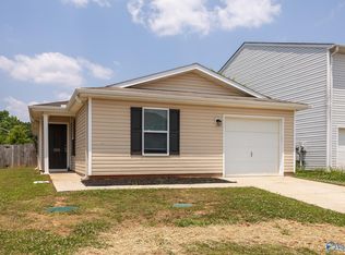 100 Springbok Dr, Harvest, AL 35749