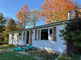 5933 Bishop Rd, Geneva, OH 44041