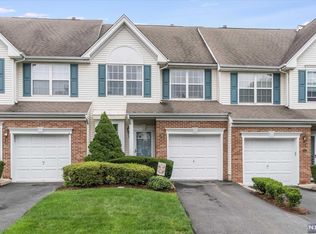 119 Barclay Dr, Nutley, NJ 07110