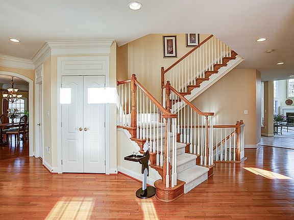 4th image of 13099 Belle Cote Ln