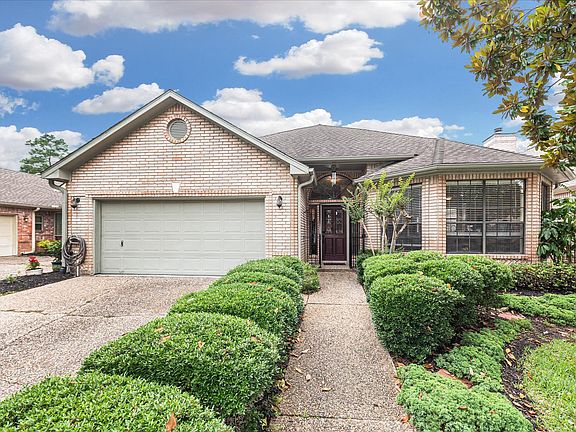 4th image of 6614 Prairie Dunes Dr