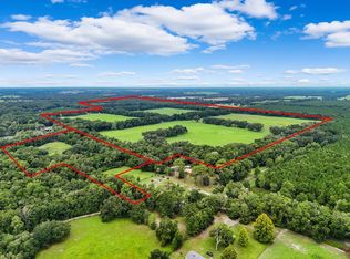 25 Southeast Ave, Trenton, FL 32693