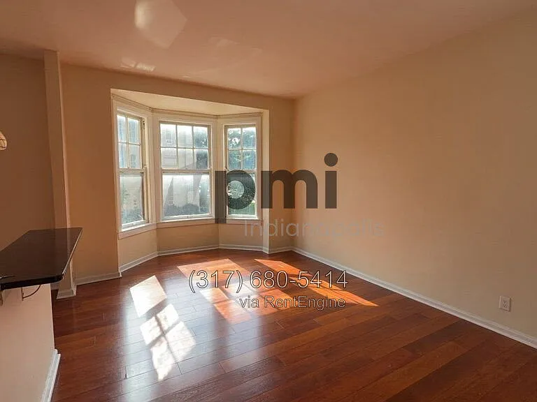Indy Downtown Colonial Apartments — Photo 36