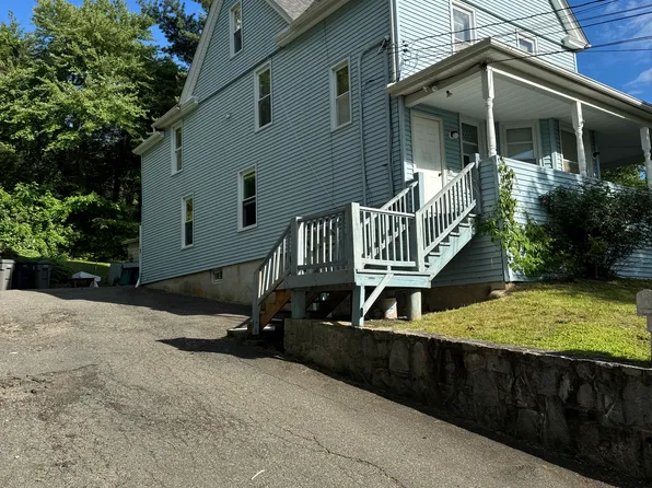 44 Bushnell Ave #1, Oakville, CT 06779
