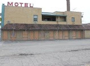 374 Lee St, Des Plaines, IL 60016