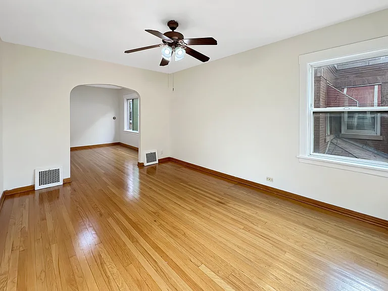 5244 W Altgeld St #2 — Photo 11