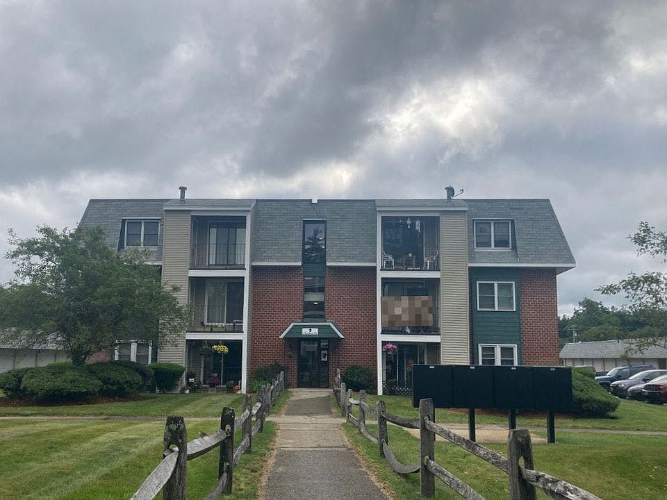 1st image of 3 Roedean Dr APT 108