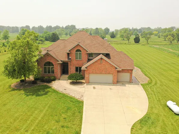 320 S County Road 294, Clyde, OH 43410