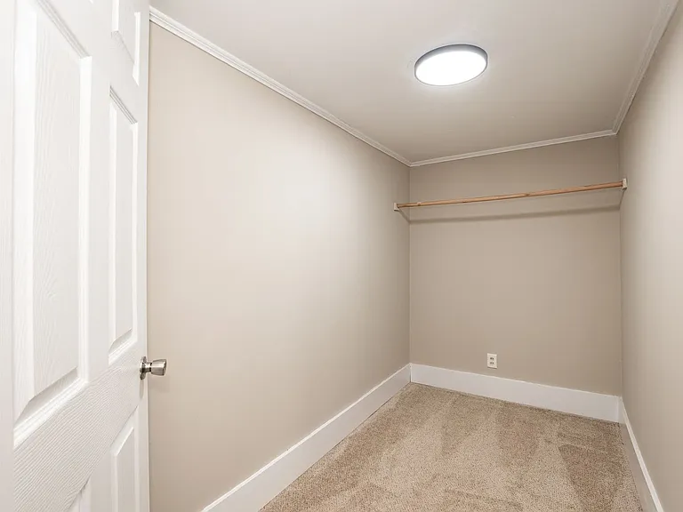 229 Lowry St — Photo 26