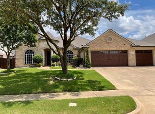 4210 Lone Oak Dr, Mansfield, TX 76063