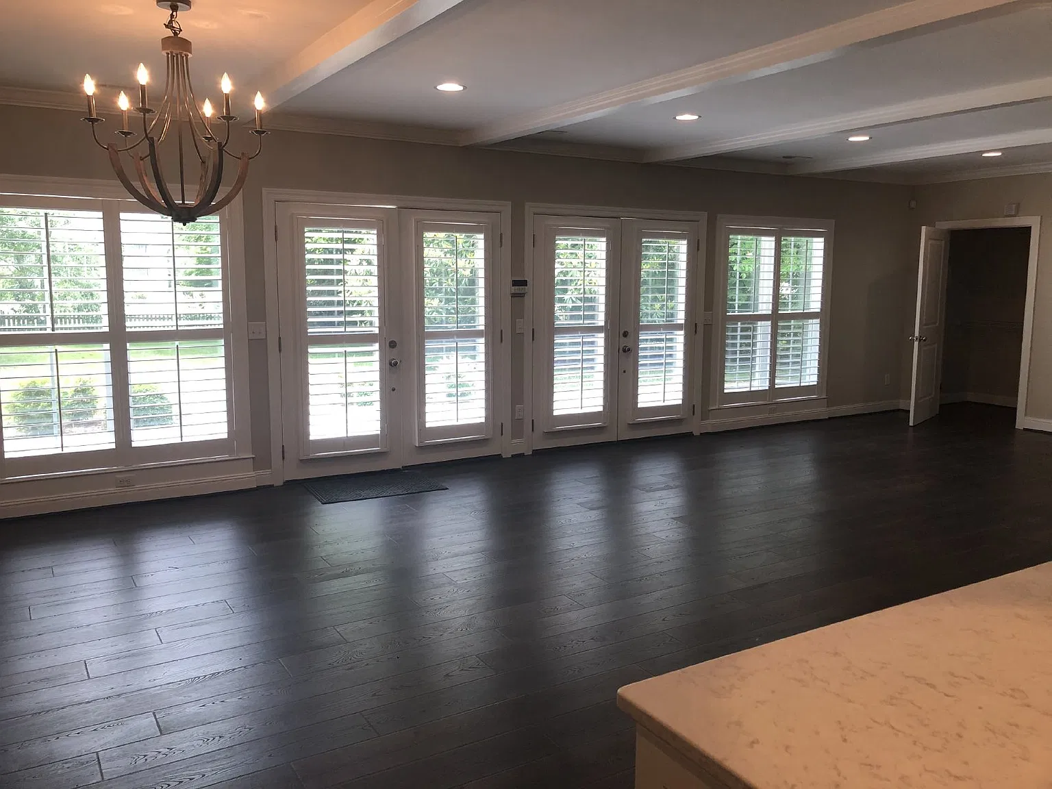 1 bed, 1.0 bath, 1485 sqft, $1,400 — Photo 2