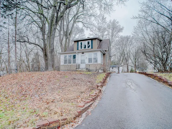 1715 Jackson St, Saint Paul, MN 55117