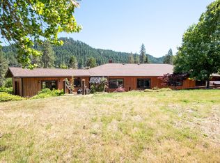 1329 Larson Rd, Roseburg, OR 97471