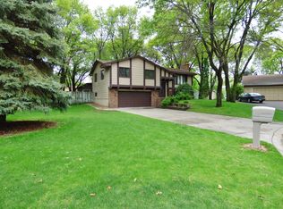 170 109th Ln NW, Coon Rapids, MN 55448