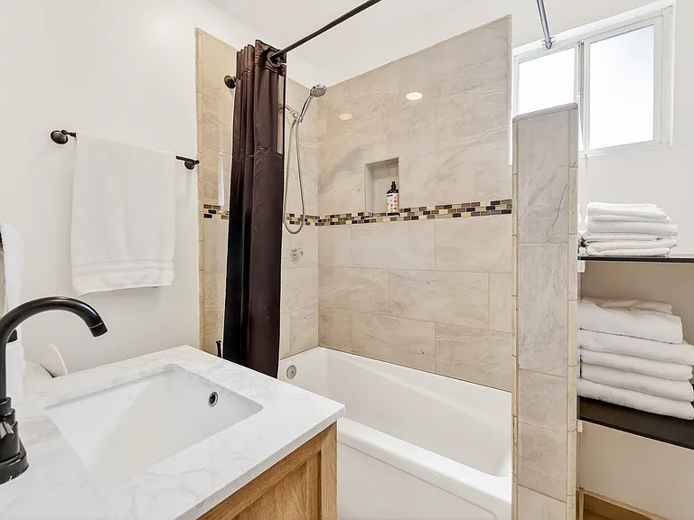 2521 W California St #A — Photo 26