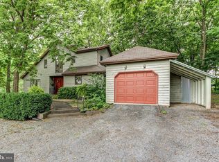 1127 Bowling Green Rd, Front Royal, VA 22630