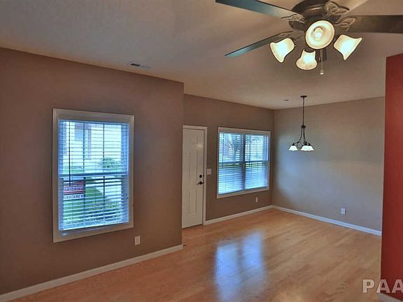 4th image of 11217 Oakwood Dr Unit 55