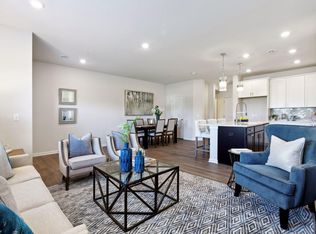 2438 N Blossom Cir, Long Lake, MN 55356