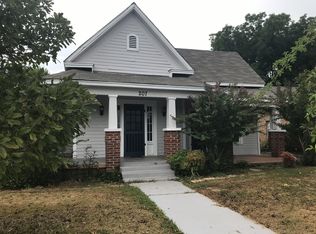 207 N Ferry St, Gladewater, TX 75647