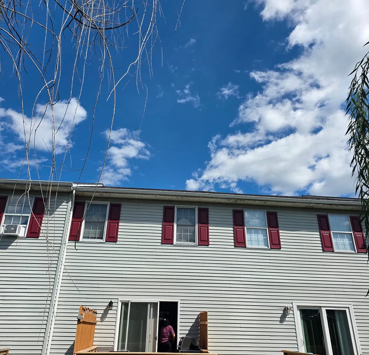2 bed, 2.5 bath, 1275 sqft, $2,050 — Photo 2