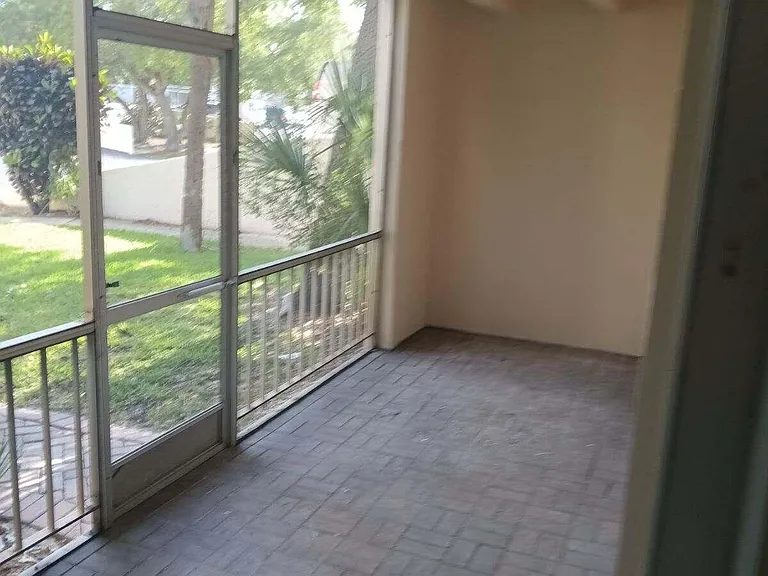 616 NW 13th St #130 — Photo 11