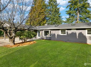 1700 Beacon Way SE, Renton, WA 98058