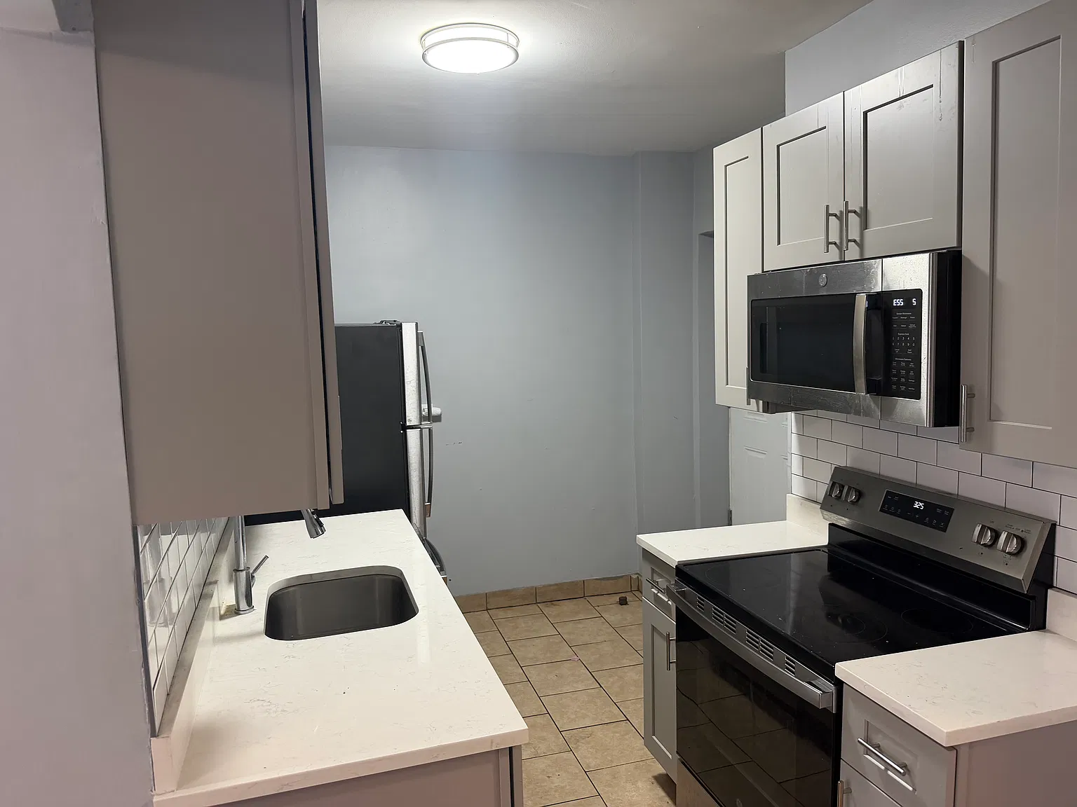 1 bed, 750 sqft, $1,200 — Photo 2