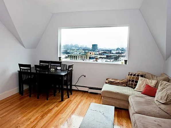 5 Munroe St, Somerville, MA