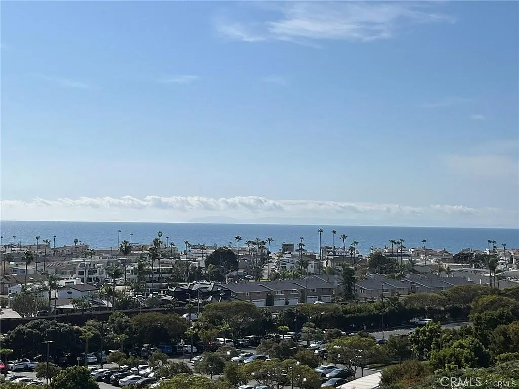 2 bed, 1320 sqft, $5,500 — Photo 4