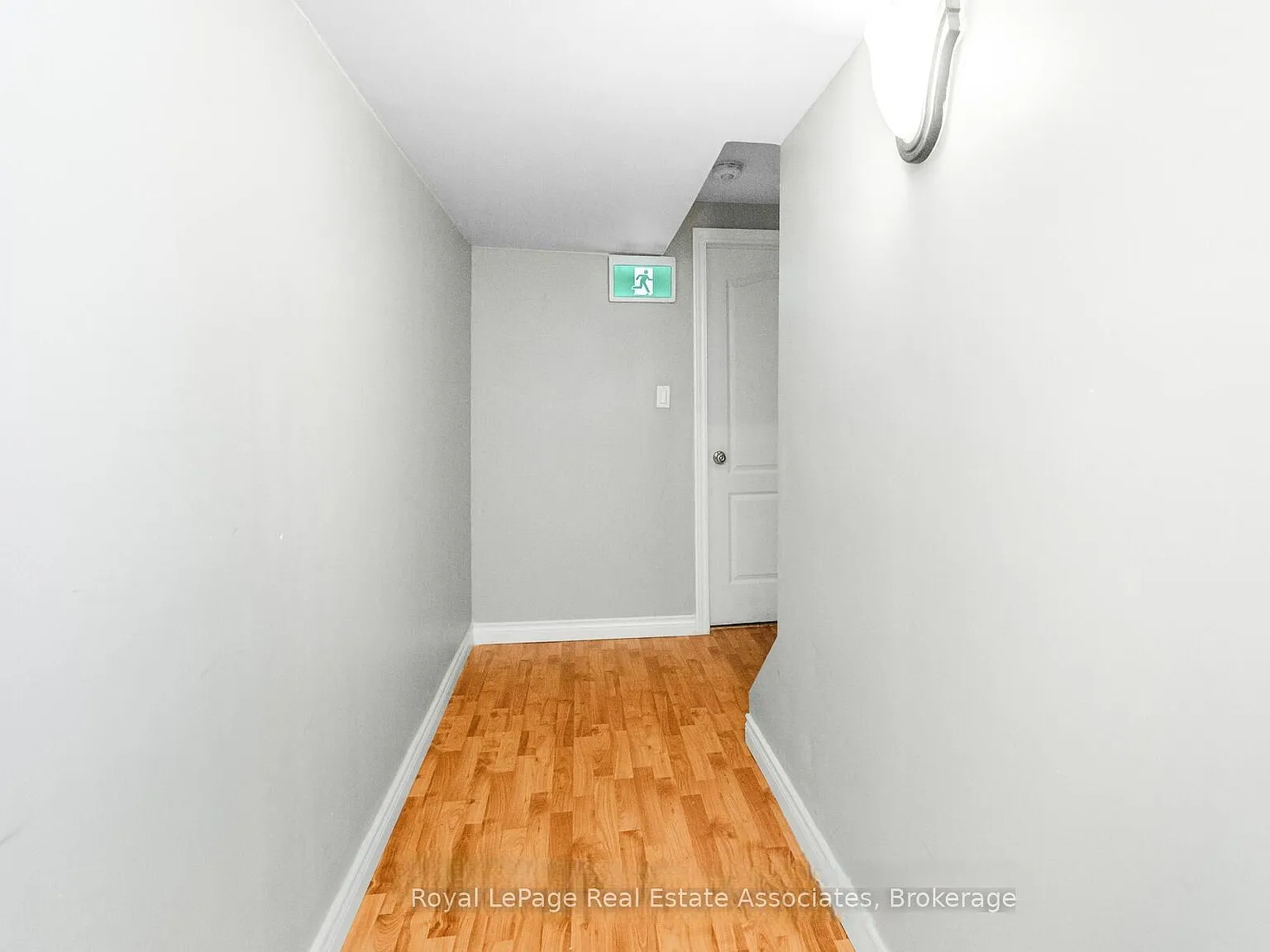 Studio, $1,300 — Photo 4