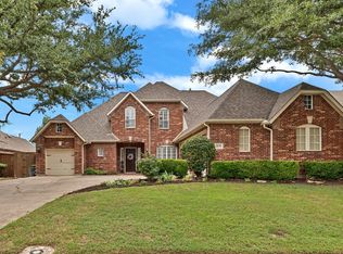 1636 Thomas Ln, Carrollton, TX 75010