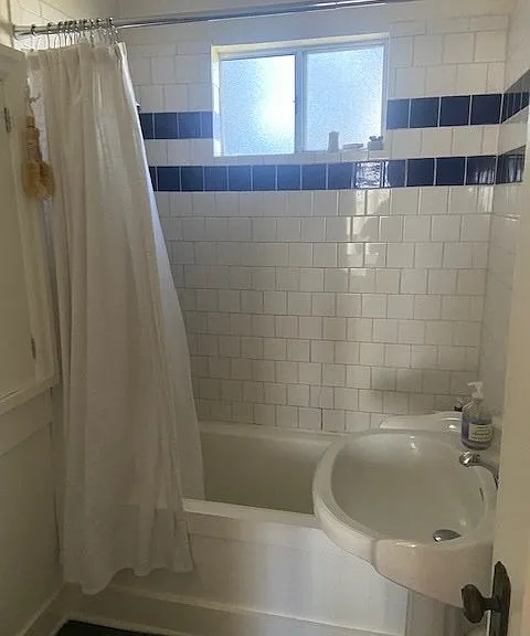 7518 Willoughby Ave — Photo 14