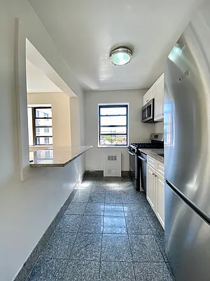 Rented by FirstService Realty (legacy) | media 12