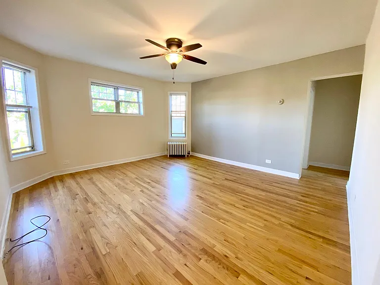 1628 W Lunt Ave #2B — Photo 4
