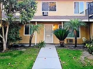 3143 Topaz Ln APT C, Fullerton, CA 92831
