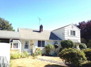 3232 NE 85th St, Seattle, WA 98115