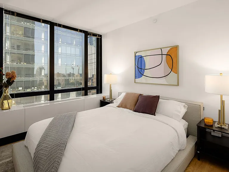 1113 York Ave #22E — Photo 10