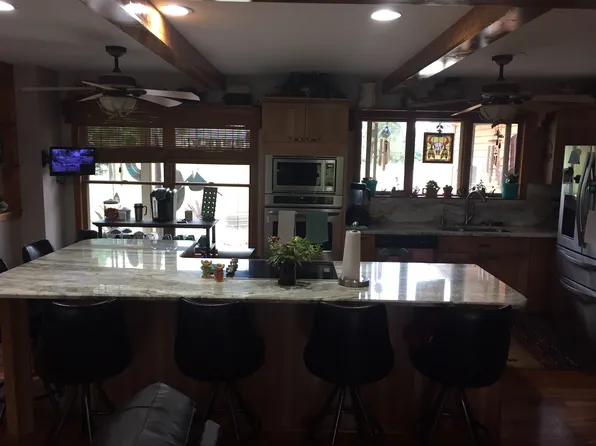12024 Dodge Rd, Otisville, MI 48463
