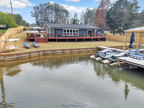 3rd image of 8900 Jackson Lake Rd