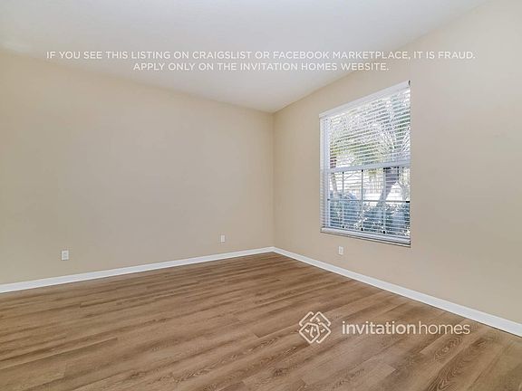 4th image of 9712 Laurel Ledge Dr