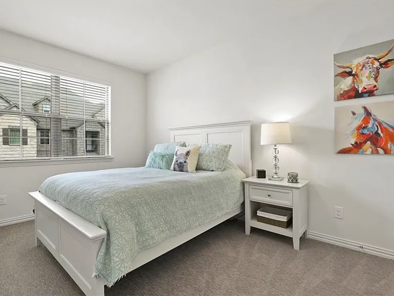 7113 Huckleberry Dr — Photo 17