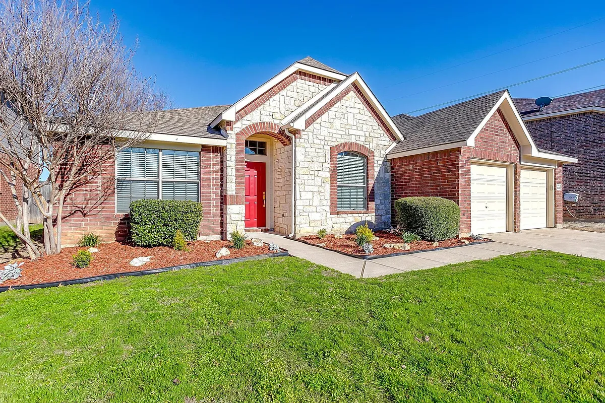 Building Photo - 9508 Fox Hill Dr