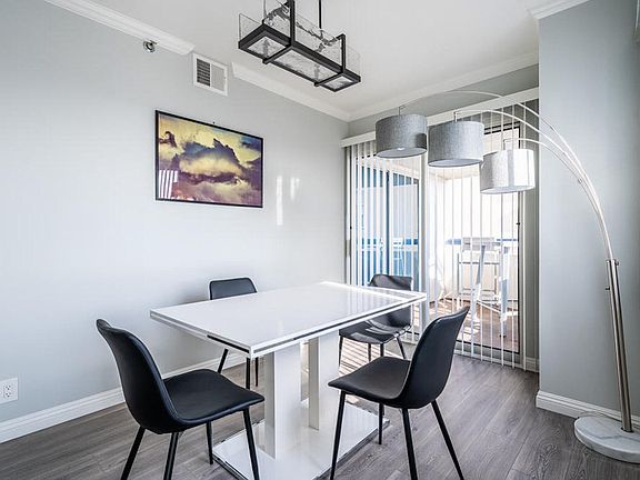 5th image of 525 E Seaside Way Unit 709