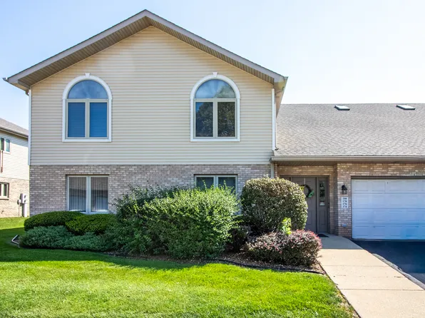 180 Barbara Jean Ln #180, Joliet, IL 60436