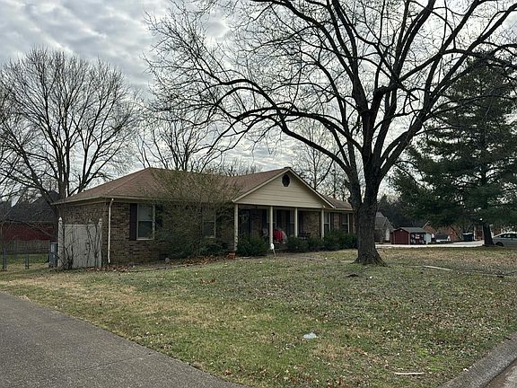 3rd image of 2118 Ravenwood Dr