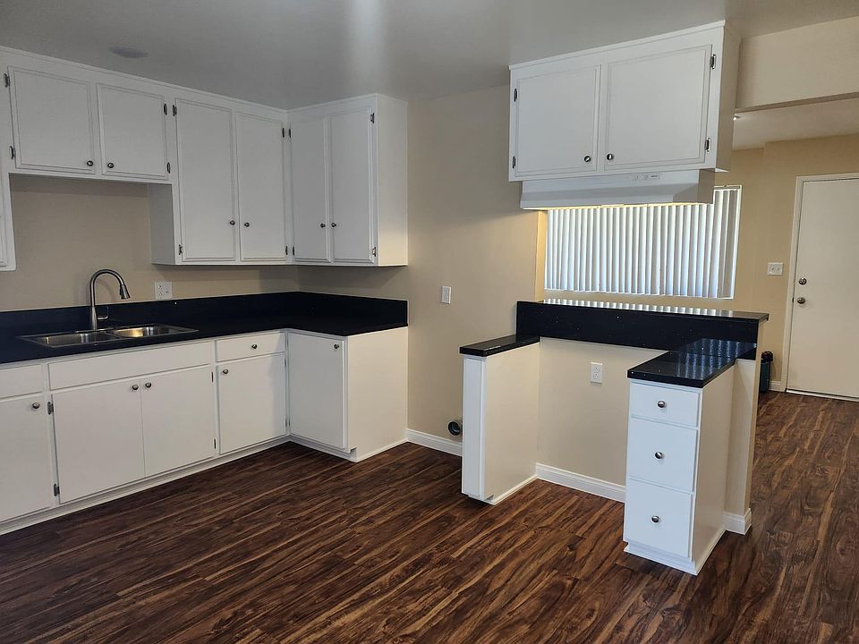 1st image of 124 E Avenue 6 #6-40