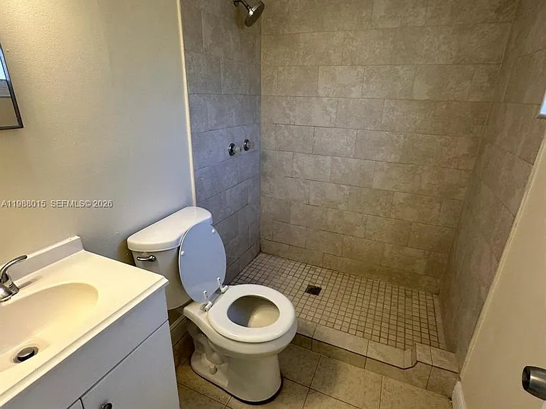 100 NE 78th St #4 — Photo 12
