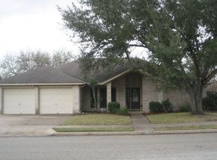 807 Santa Fe, Victoria, TX 77904