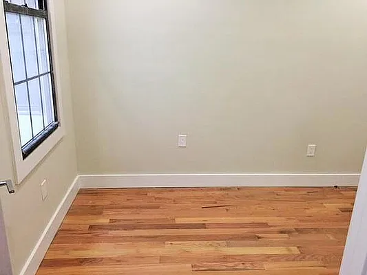 Rented by EXR | media 16